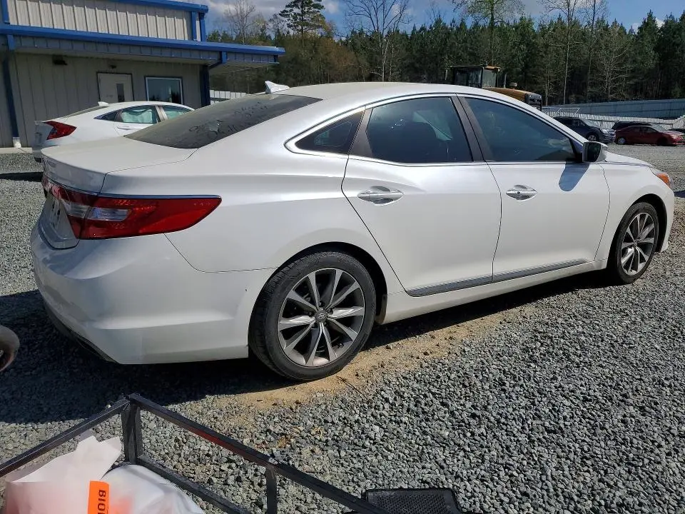 2017 HYUNDAI AZERA BASE  
