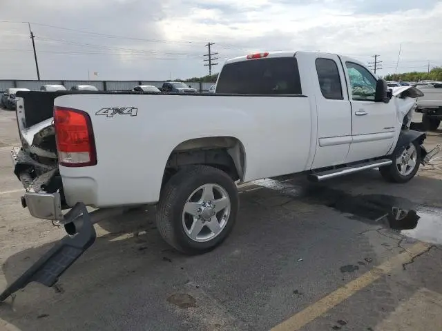 2013 GMC SIERRA K2500 SLE  