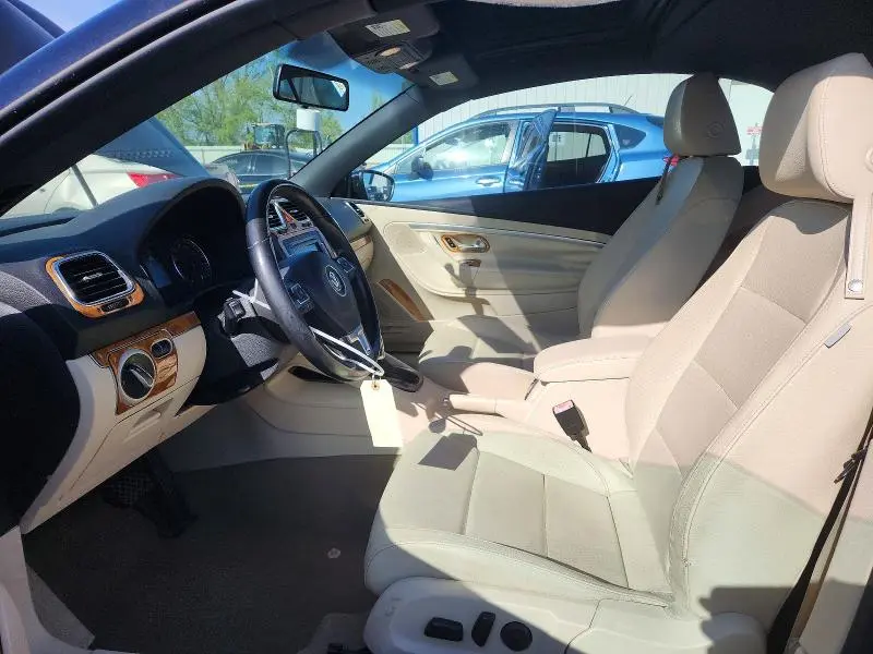 2013 VOLKSWAGEN EOS KOMFORT  