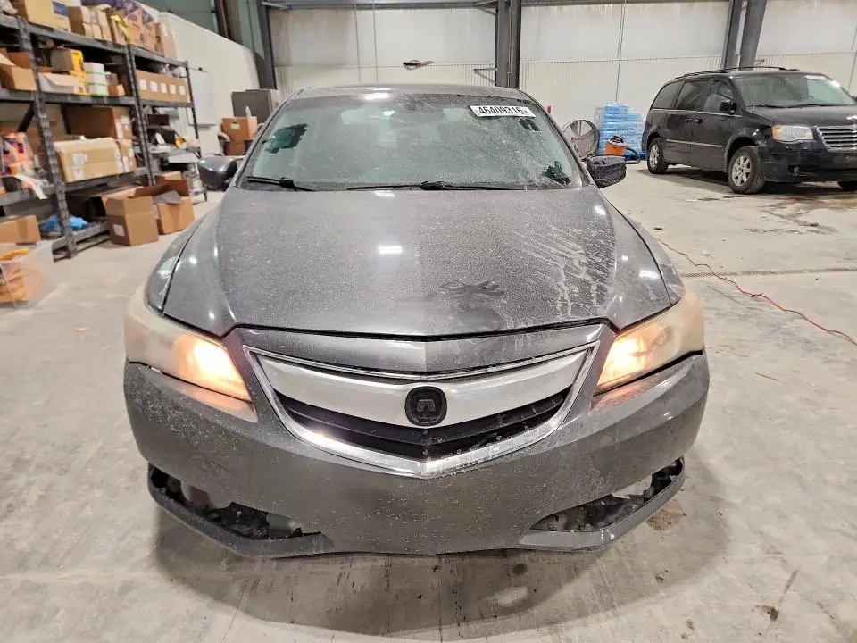 2013 ACURA ILX 20 TECH  