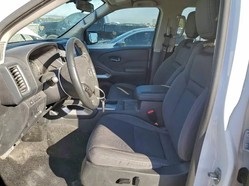 2023 NISSAN FRONTIER S  