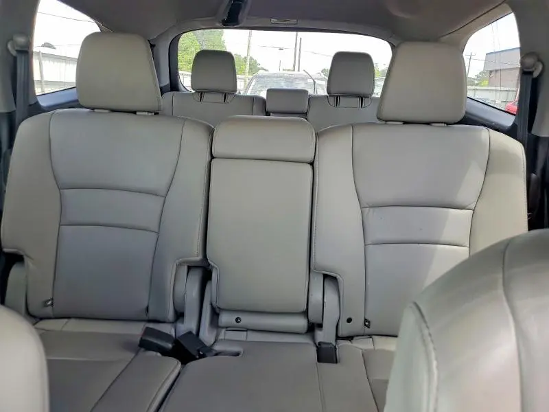 2016 HONDA PILOT EXLN  