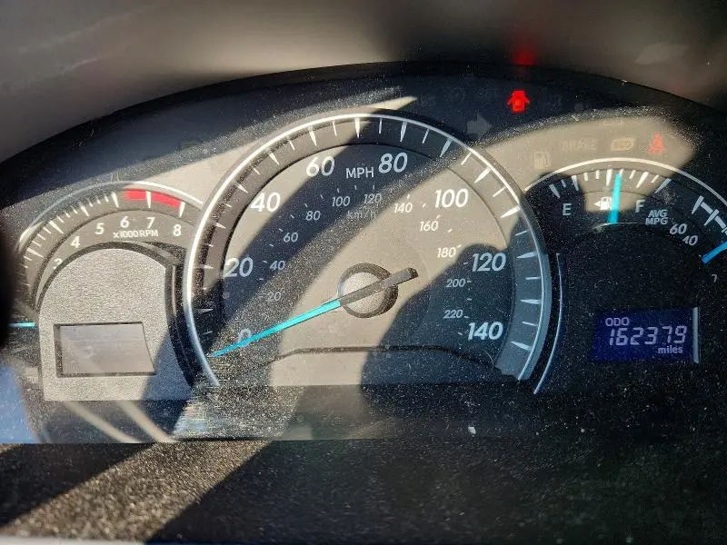 2014 TOYOTA CAMRY LE  