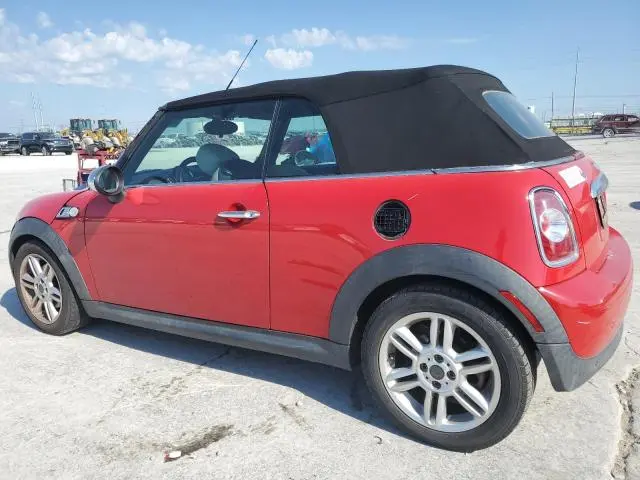 2011 MINI COOPER   