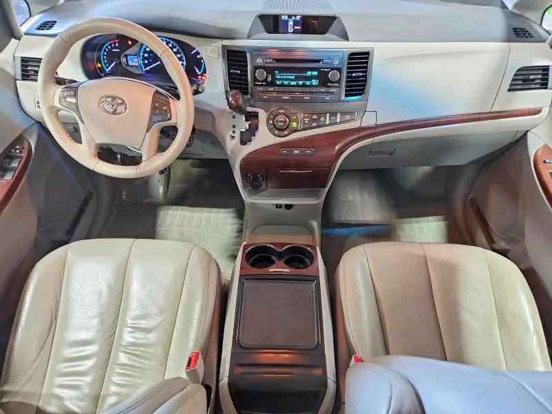 2012 TOYOTA SIENNA XLE 8-PASSENGER  