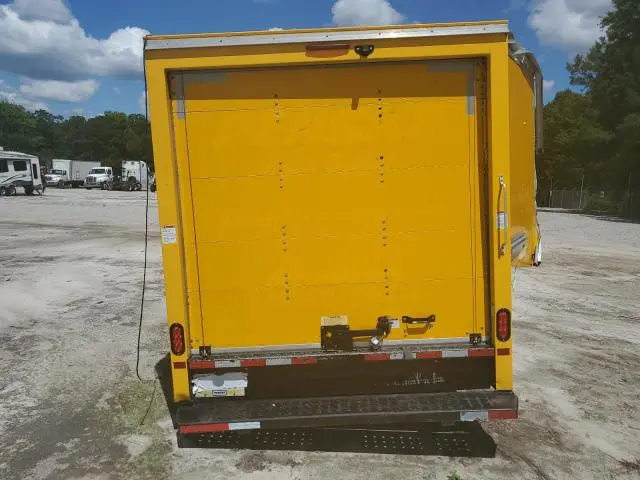 2021 GMC SAVANA CUTAWAY G3500  