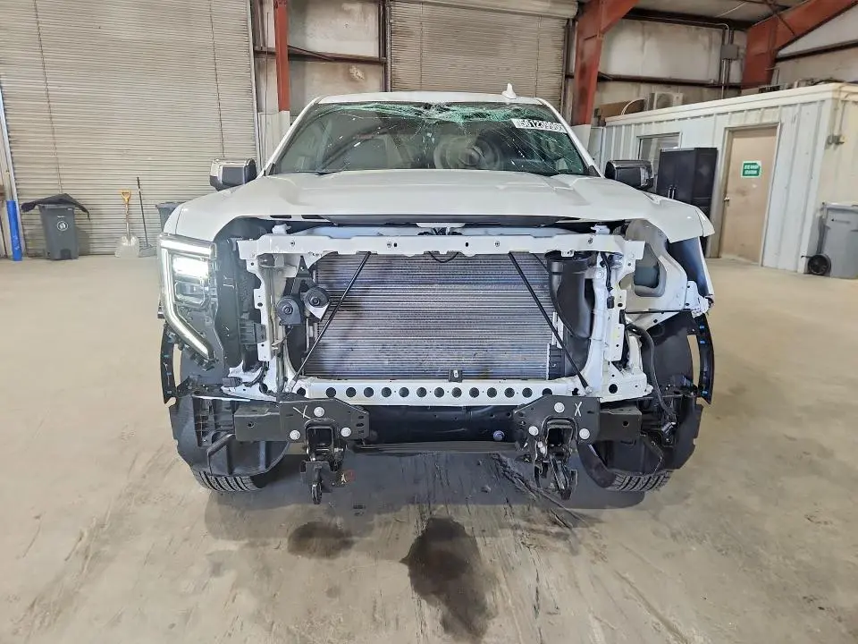2026 GMC SIERRA K1500 SLT  