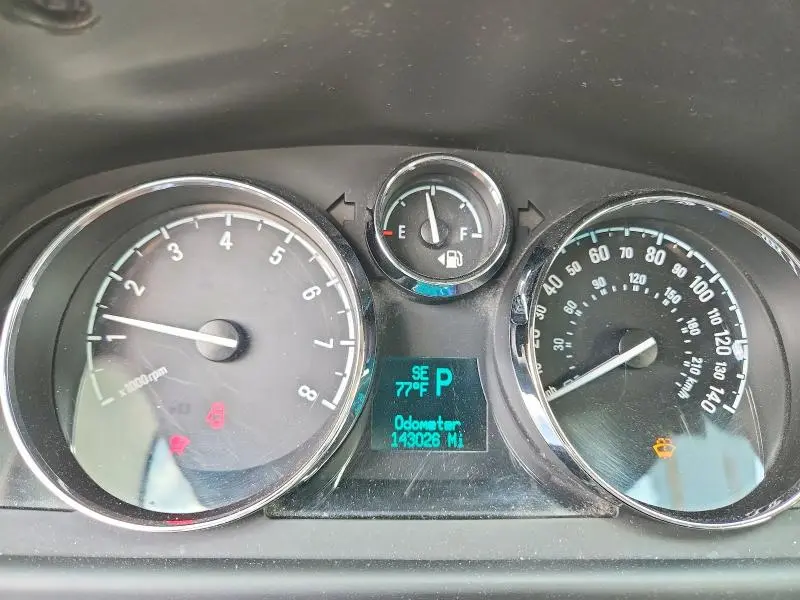 2014 CHEVROLET CAPTIVA LT  