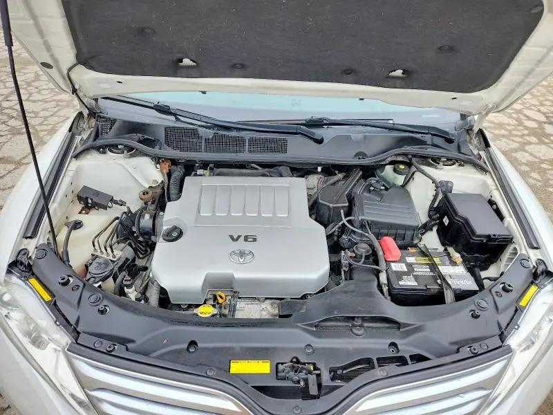 2010 TOYOTA VENZA AWD V6  