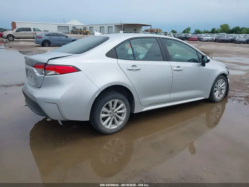 2023 TOYOTA COROLLA LE