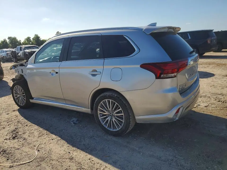 2022 MITSUBISHI OUTLANDER   