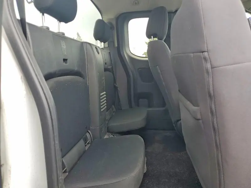 2024 NISSAN FRONTIER S  