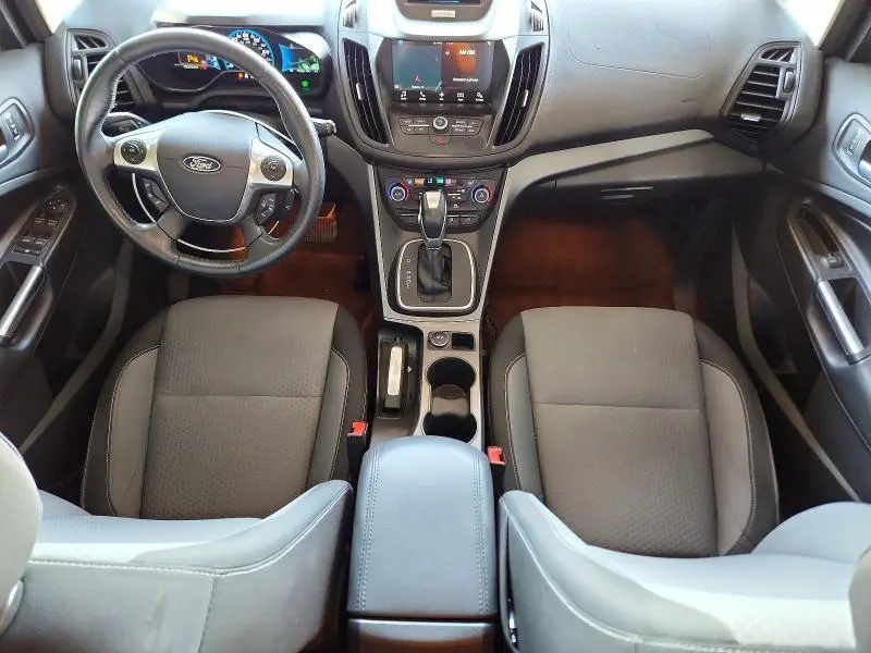2017 FORD C-MAX SE  