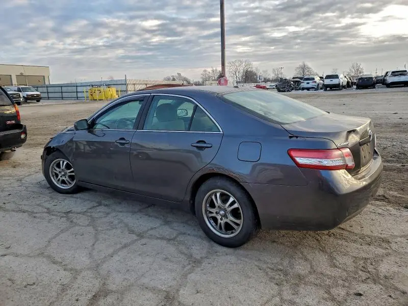 2010 TOYOTA CAMRY BASE  