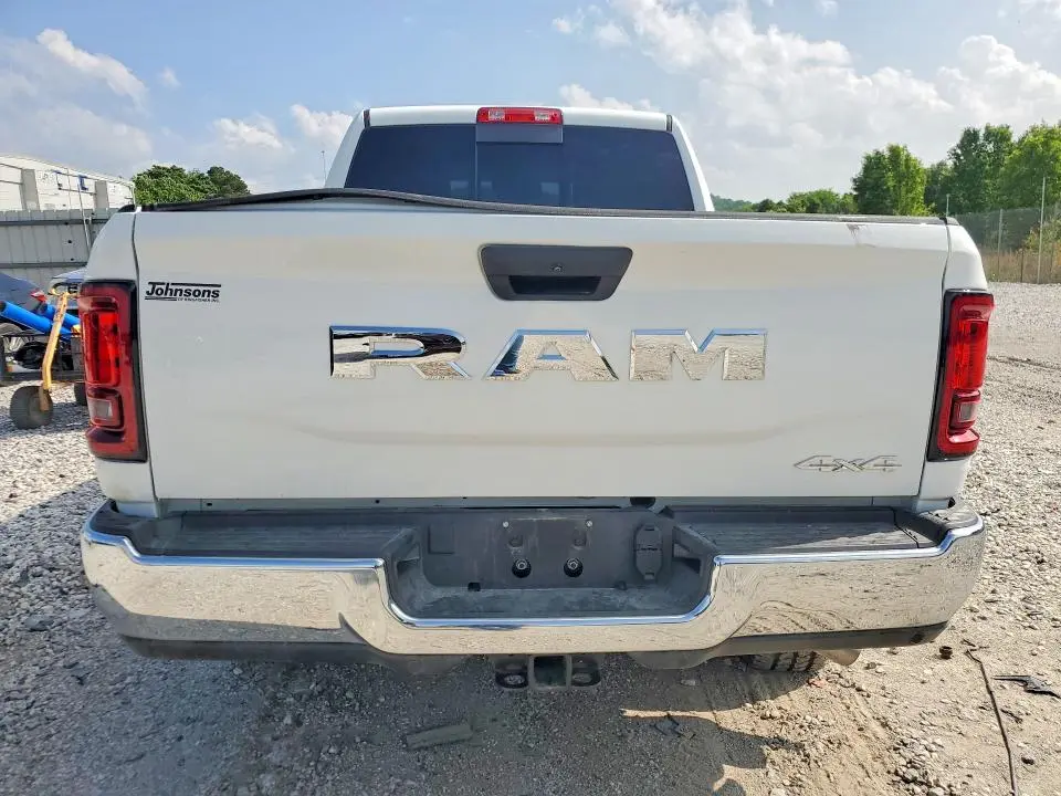 2026 RAM 2500 TRADESMAN  