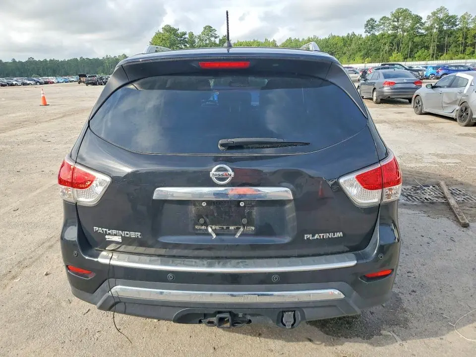 2016 NISSAN PATHFINDER PLATINUM  