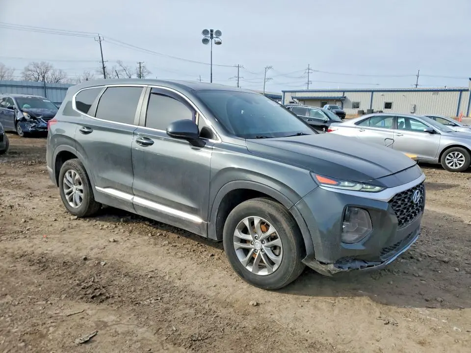 2020 HYUNDAI SANTA FE SE  