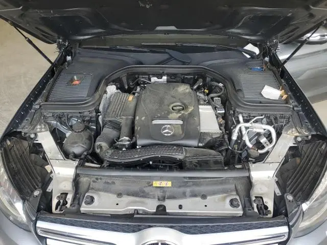 2019 MERCEDES-BENZ GLC 300  
