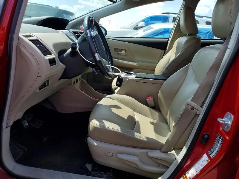 2013 TOYOTA PRIUS V FIVE  