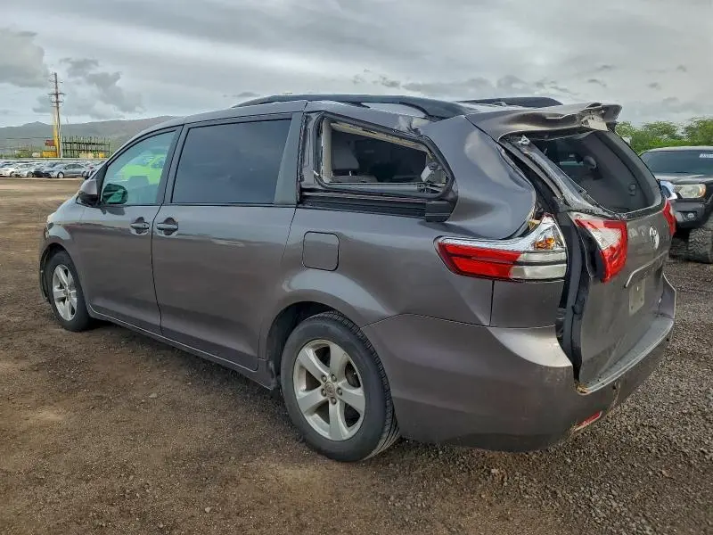 2015 TOYOTA SIENNA   