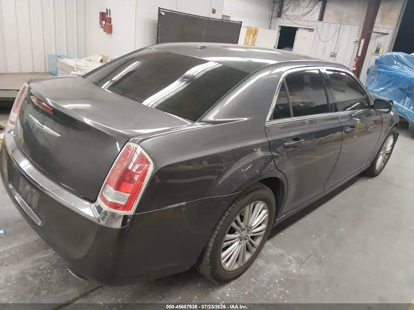 2013 CHRYSLER 300 MOTOWN
