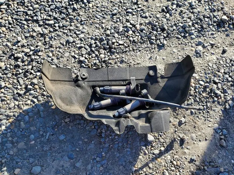 2011 CHEVROLET CAMARO LT  