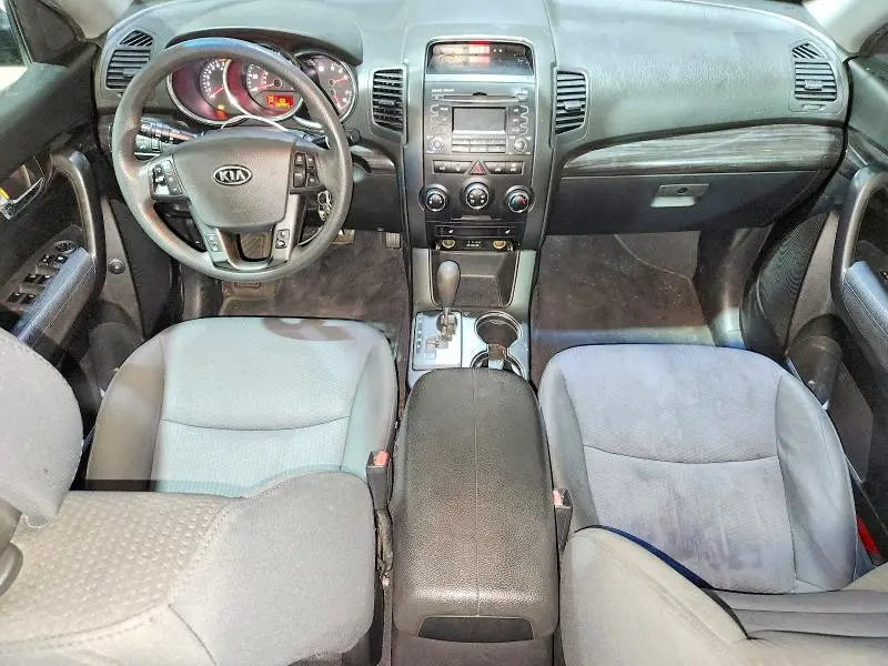 2012 KIA SORENTO LX  