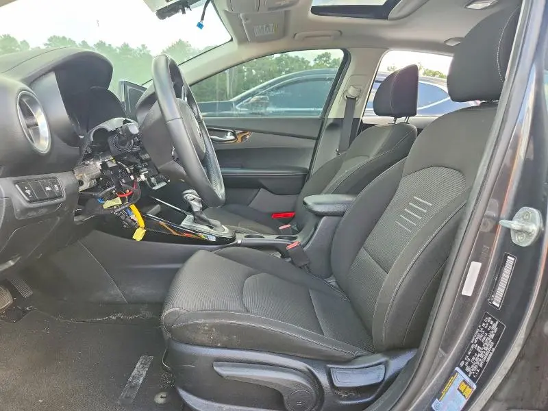 2019 KIA FORTE S  