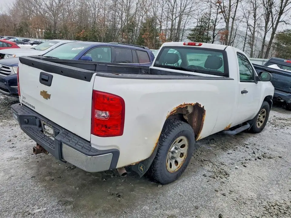 2011 CHEVROLET SILVERADO C1500  