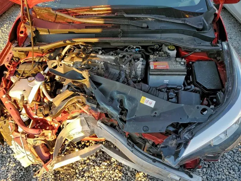 2020 TOYOTA C-HR XLE  