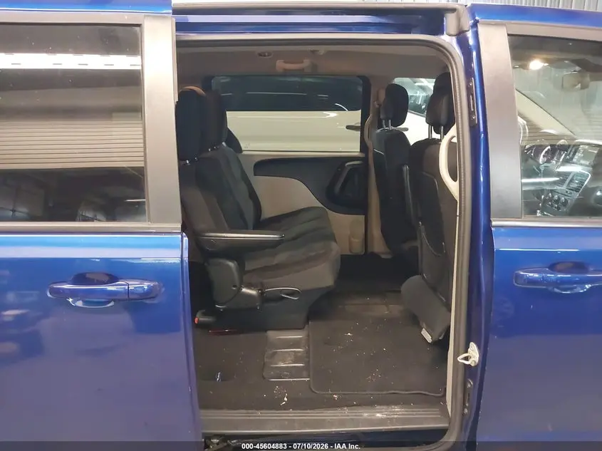 2018 DODGE GRAND CARAVAN SE