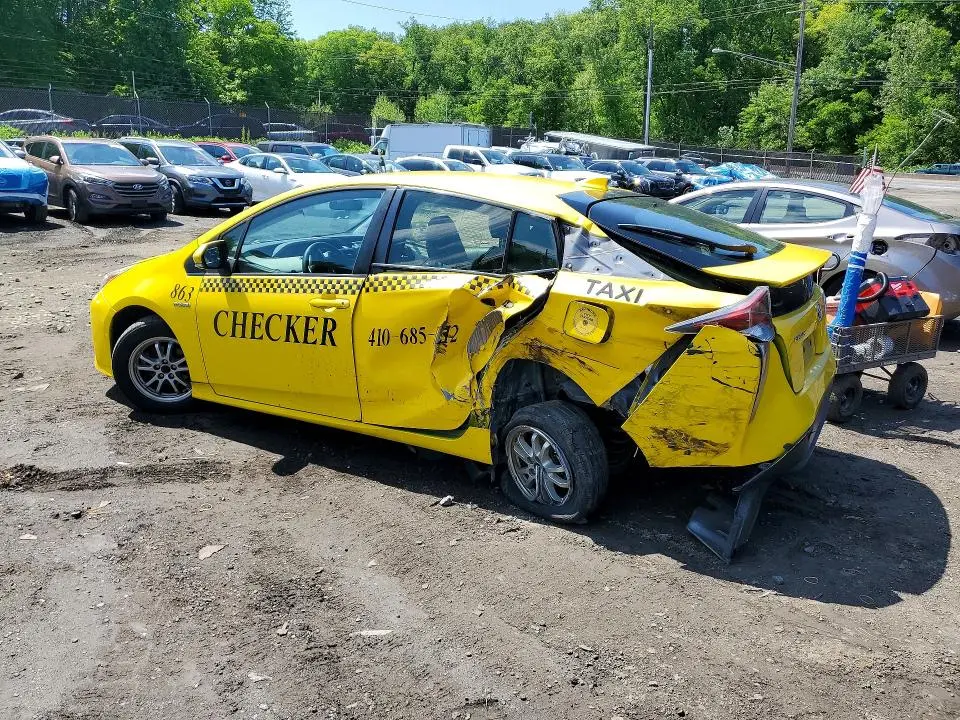 2016 TOYOTA PRIUS TWO  