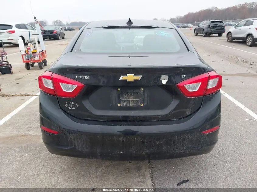 2018 CHEVROLET CRUZE LT AUTO