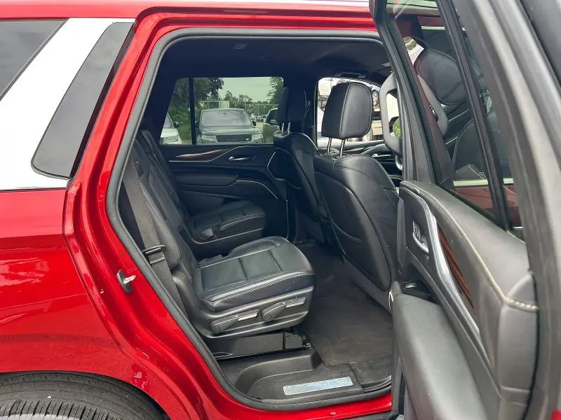2021 CADILLAC ESCALADE LUXURY  