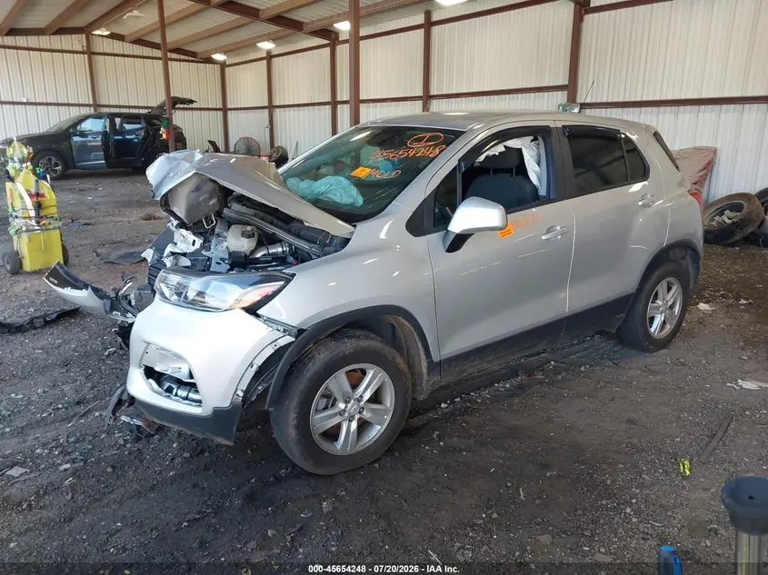 2022 CHEVROLET TRAX AWD LS