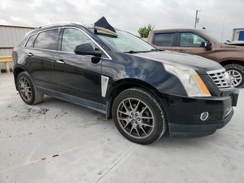 2016 CADILLAC SRX PERFORMANCE COLLECTION  