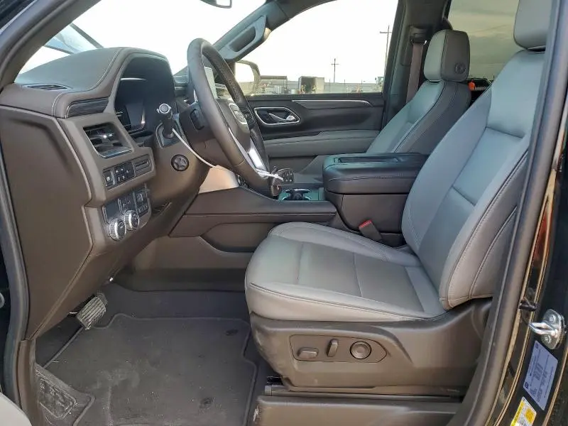 2024 GMC YUKON XL C1500 SLT  