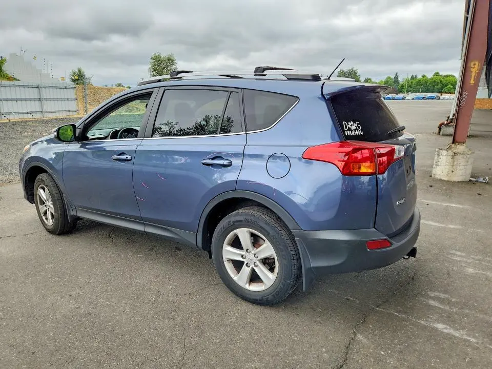 2013 TOYOTA RAV4 XLE  