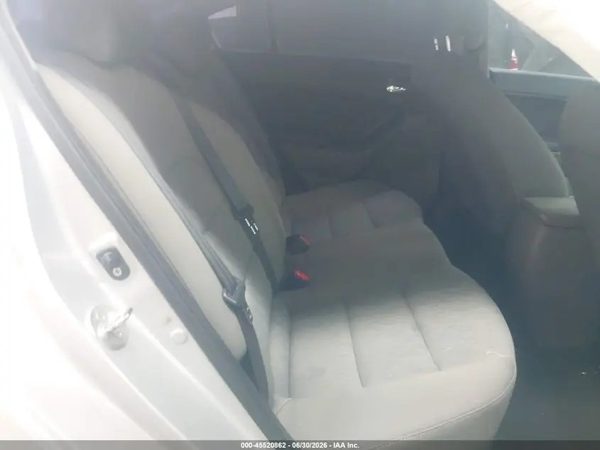 2015 KIA FORTE LX