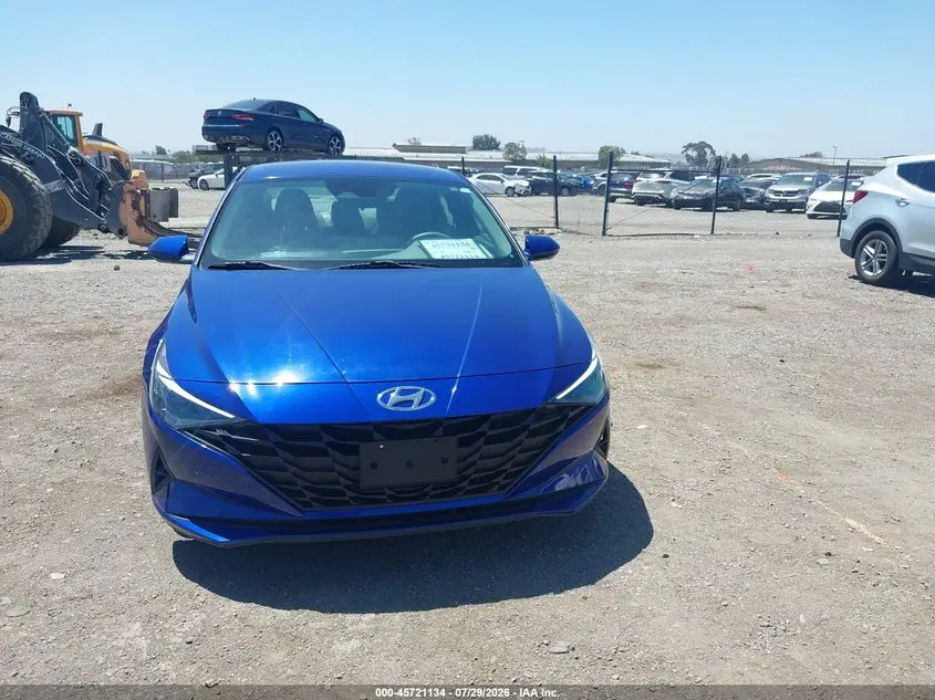2021 HYUNDAI ELANTRA SE
