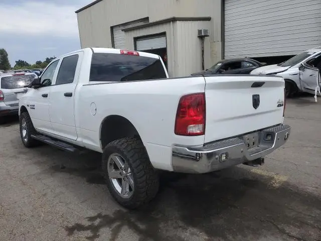 2014 RAM 1500 ST