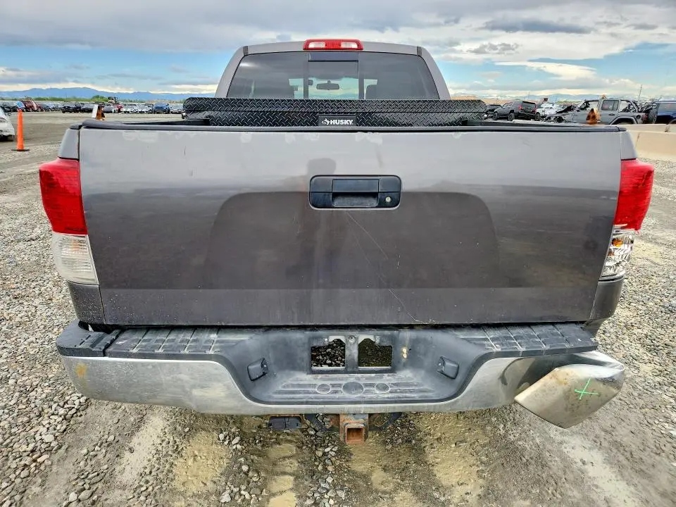 2013 TOYOTA TUNDRA DOUBLE CAB SR5  