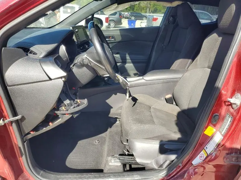 2018 TOYOTA C-HR XLE  