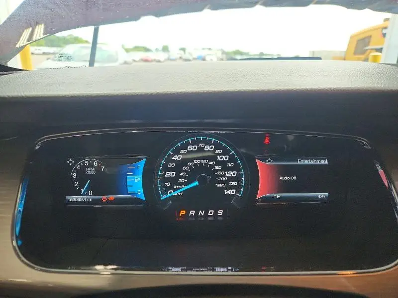 2015 FORD TAURUS SEL  