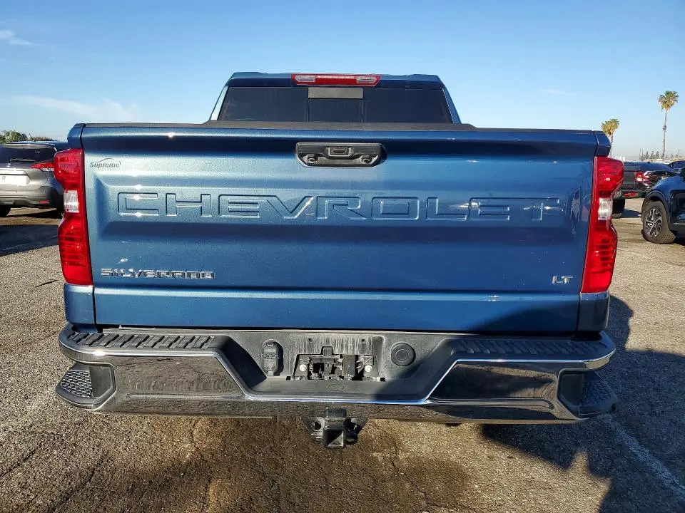 2024 CHEVROLET SILVERADO C1500 LT  