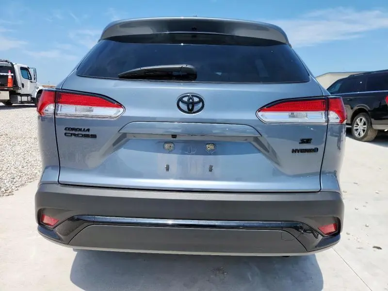 2023 TOYOTA COROLLA CROSS LE  