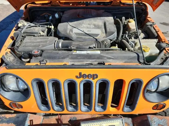 2012 JEEP WRANGLER UNLIMITED SAHARA  