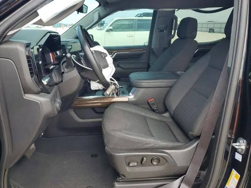 2024 CHEVROLET SILVERADO K1500 LT TRAIL BOSS  