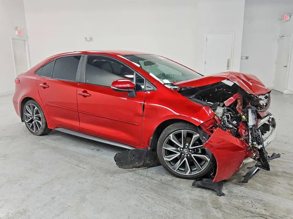 2021 TOYOTA COROLLA SE  