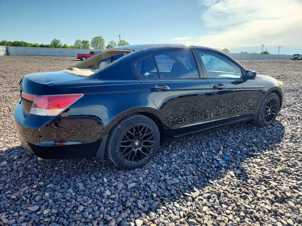 2011 HONDA ACCORD EX  